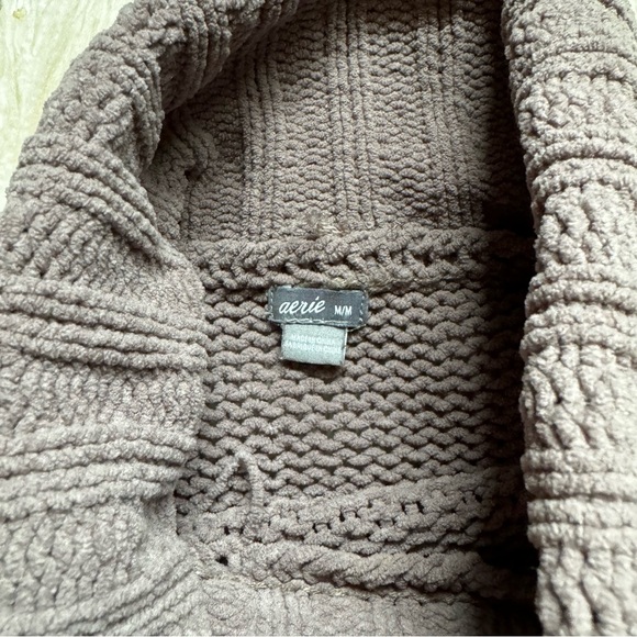 Aerie Knit Turtleneck Sweater - Picture 4 of 6